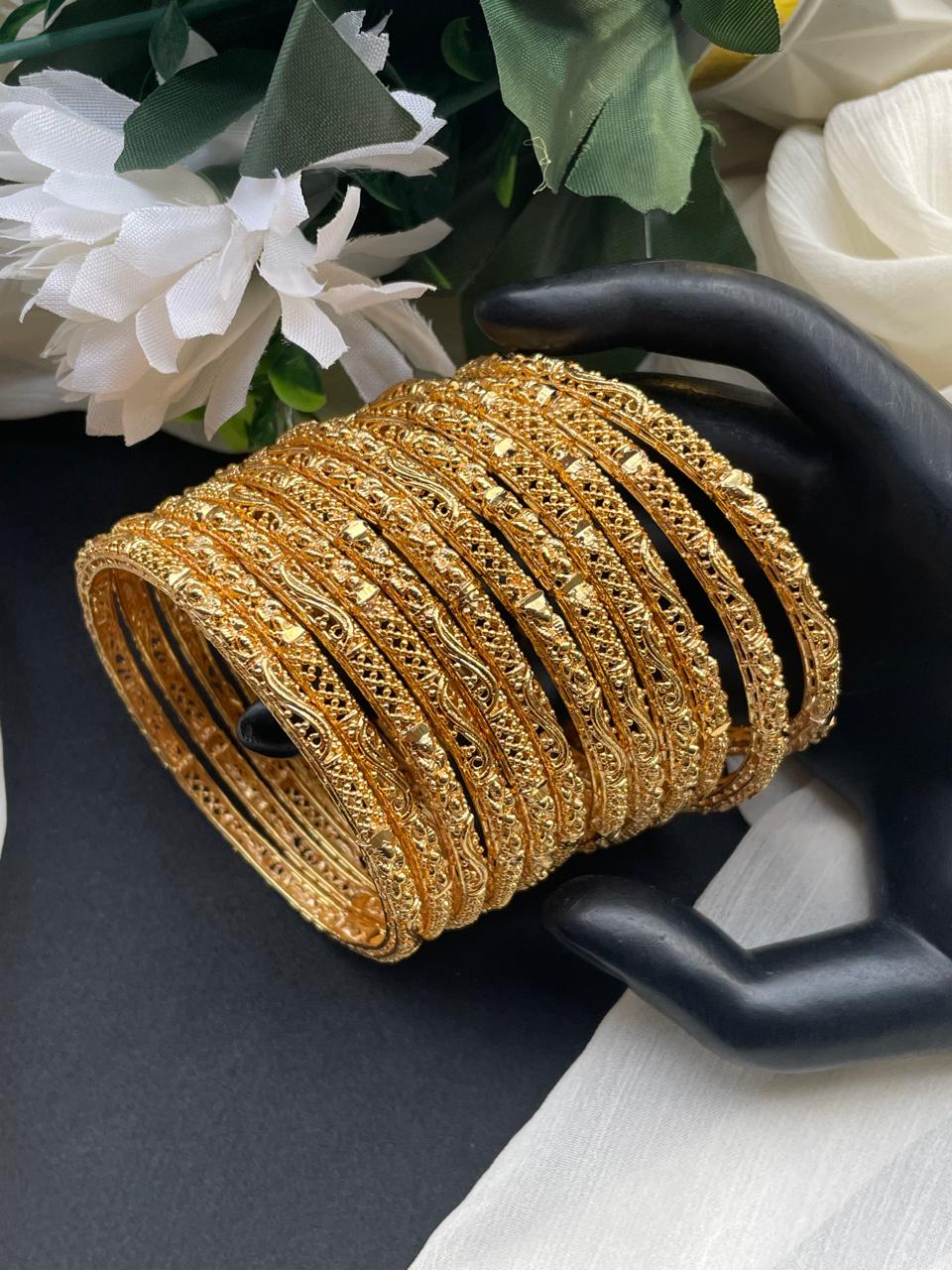 New article Bangles